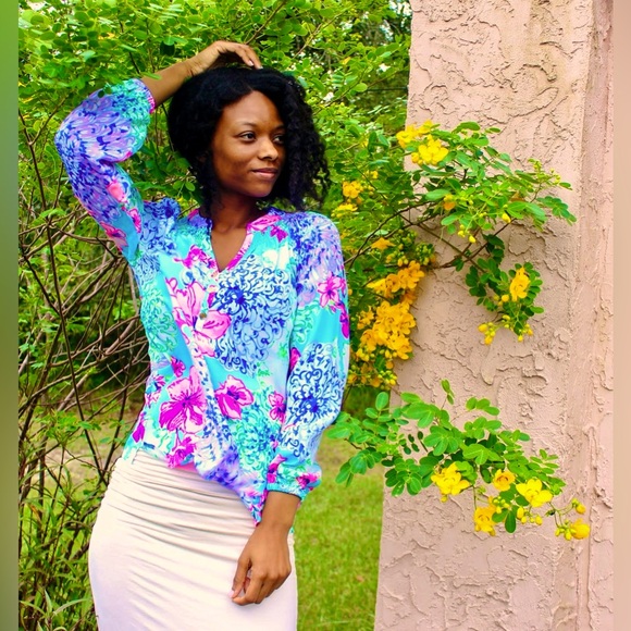 Lilly Pulitzer Tops - Lilly Pulitzer NWT Elsa Silk Top Special Delivery Size XXS